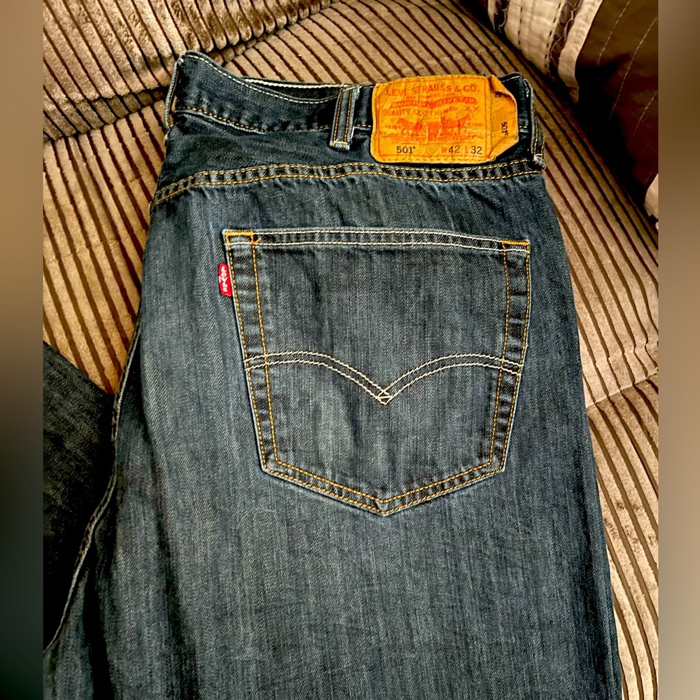 Levi’s 42x30 501 jeans